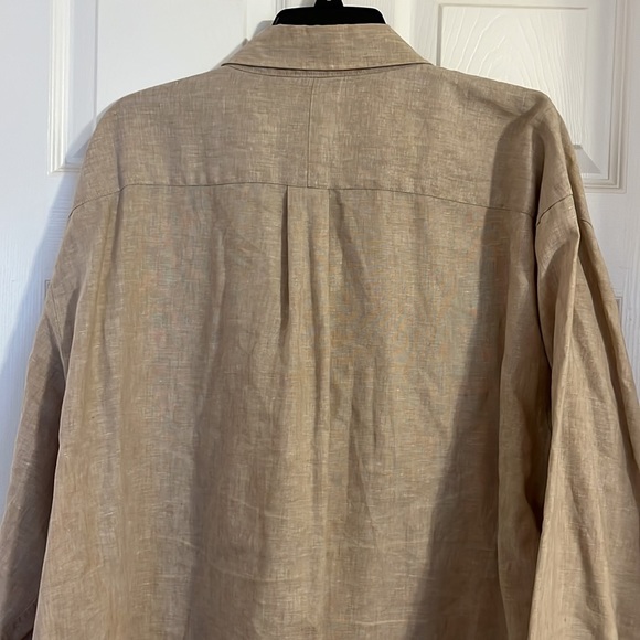 Jos. A. Bank Traveler’s Collection linen shirt - Picture 6 of 7